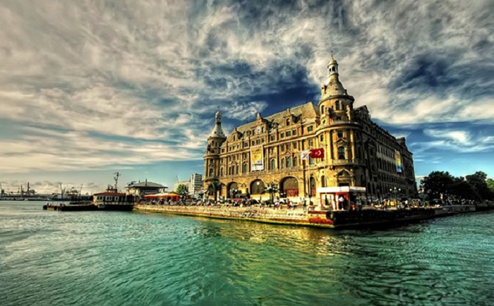 Haydarpaşa ve Sirkeci Garlarının Akıbeti Ne Olacak?