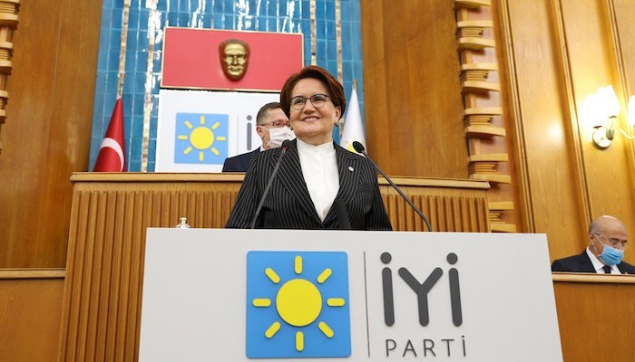 Akşener'den Şok İddia: Polis Müdürlerinin Otellerinde Fuhuş Skandalı