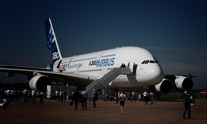 Airbus, Çine' 17 milyar dolar değerinde 140 adet yolcu uçağı satacak. Söz konusu anlaşma, Almanya Başbakanı Scholz'un Pekin'e ziyaretinin akabinde gerçekleşti