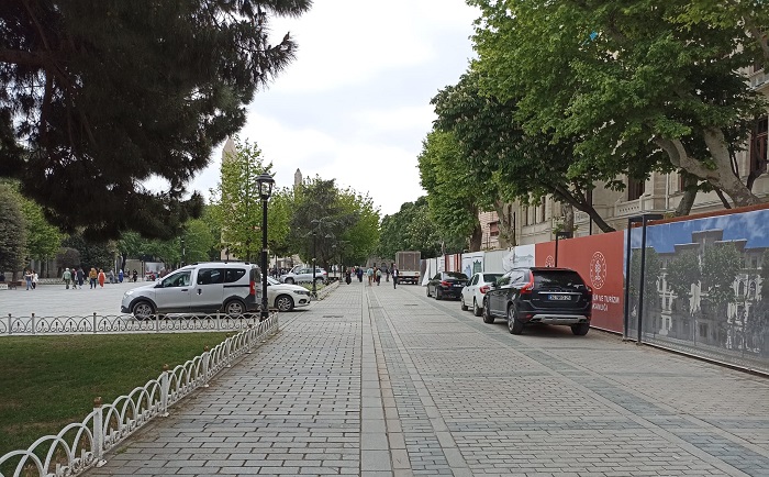 Turizm duayeninden Sultanahmet eleştirisi