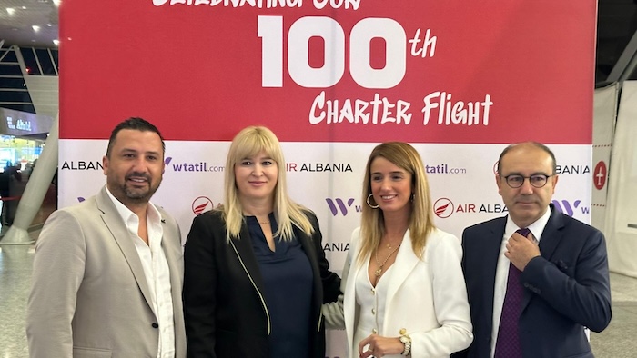 Wtatil ve Air Albania İşbirliğiyle 100. Charter Uçuşu Tiran'da Kutlandı!